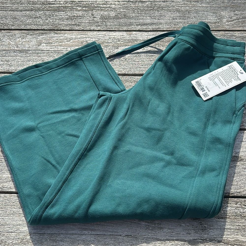lululemon athletica Women's Wide Leg Pants in Teal Green - Picture 2 of 7
